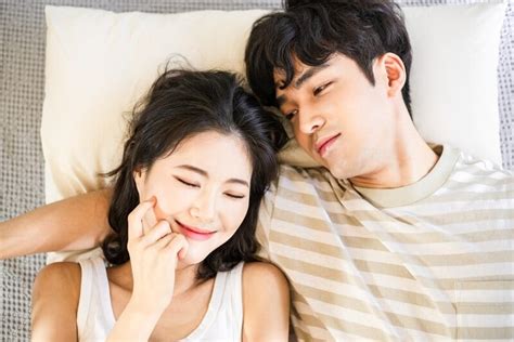 曖昧な関係 大人|大人の恋は付き合う前に「告白しない」もアリ？ 男。